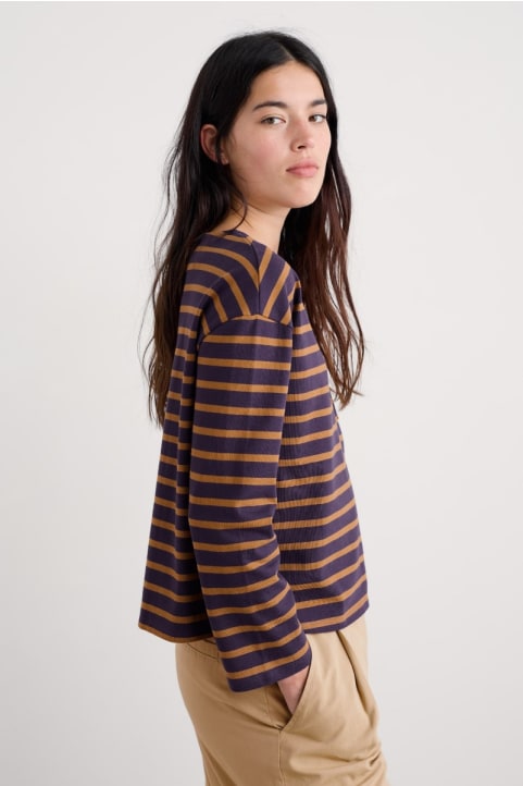 Beach Boat Organic Cotton Jersey Top Model Image