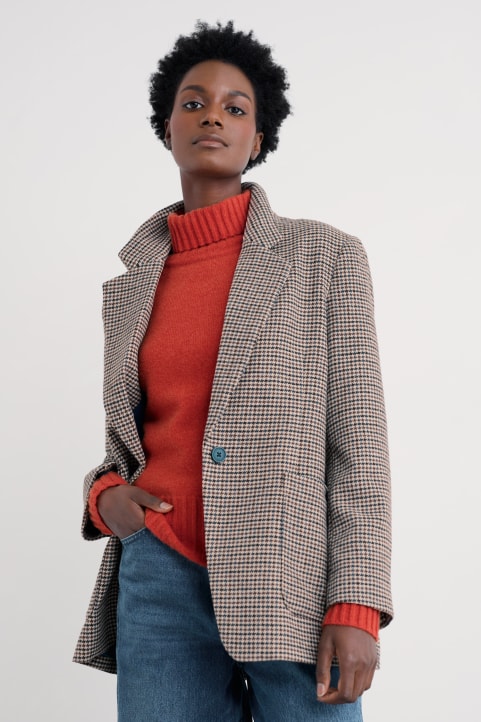 Westdowns Relaxed Blazer Model Image