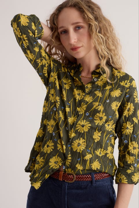 Larissa Shirt in Crinkled Organic Cotton Image