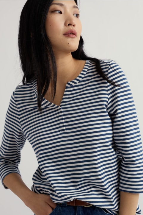 Carlyon Top in GOTS-Certified Organic Cotton Jersey Image
