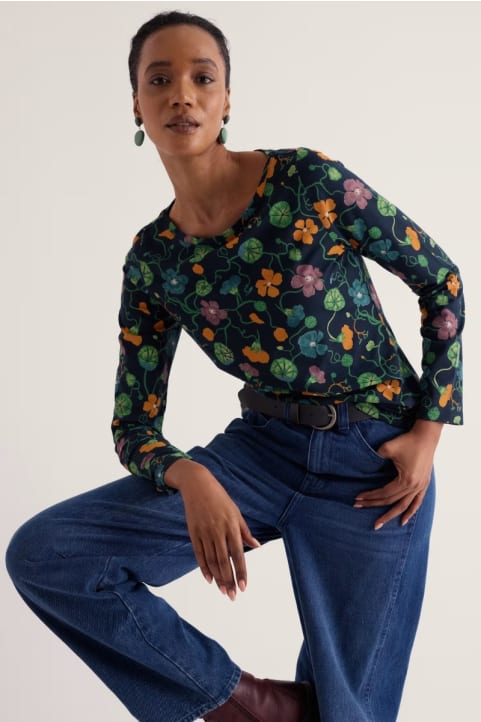 Easel Long Sleeve Top in GOTS-Certified Organic Cotton Jersey
