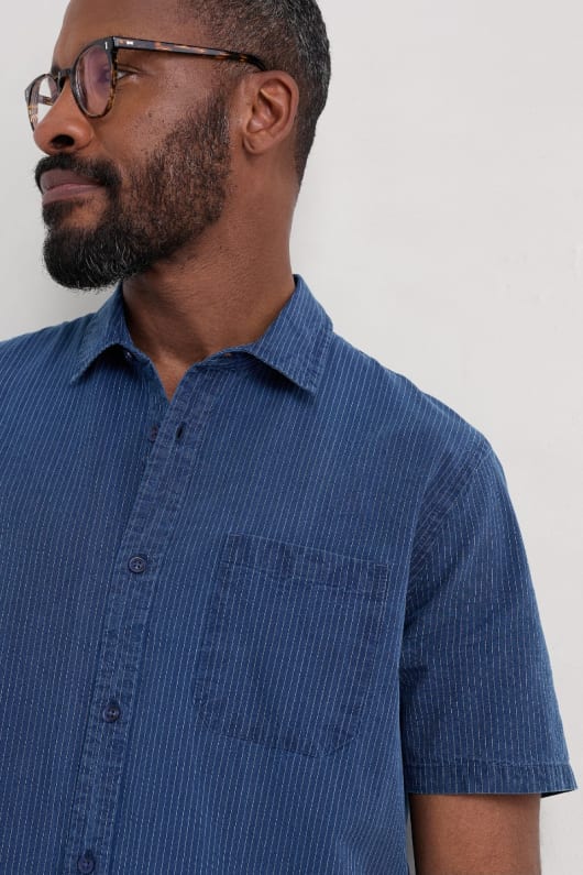 Men's Ayre Short Sleeve Shirt in GOTS-Certified Organic Cotton