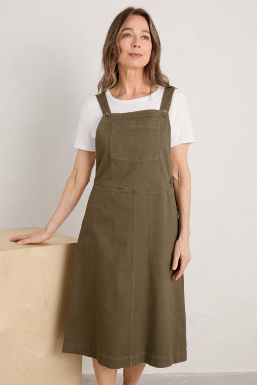 Wave Shape Pinafore Dress