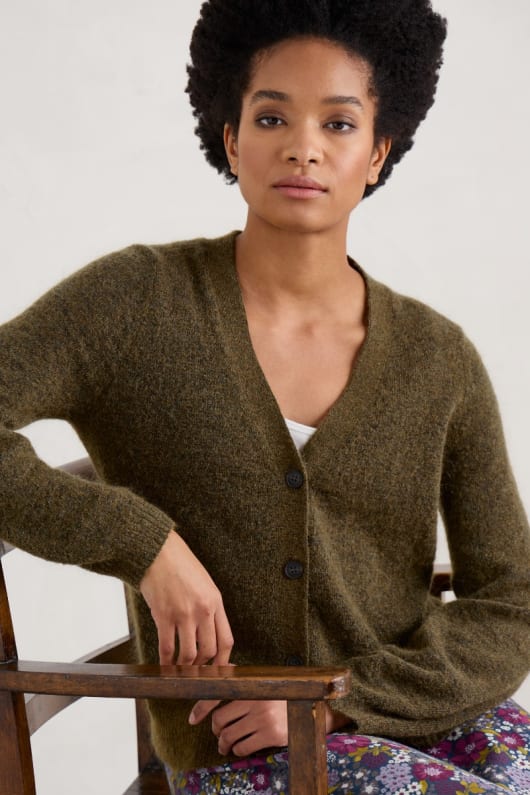 Taffle V-neck Cardigan