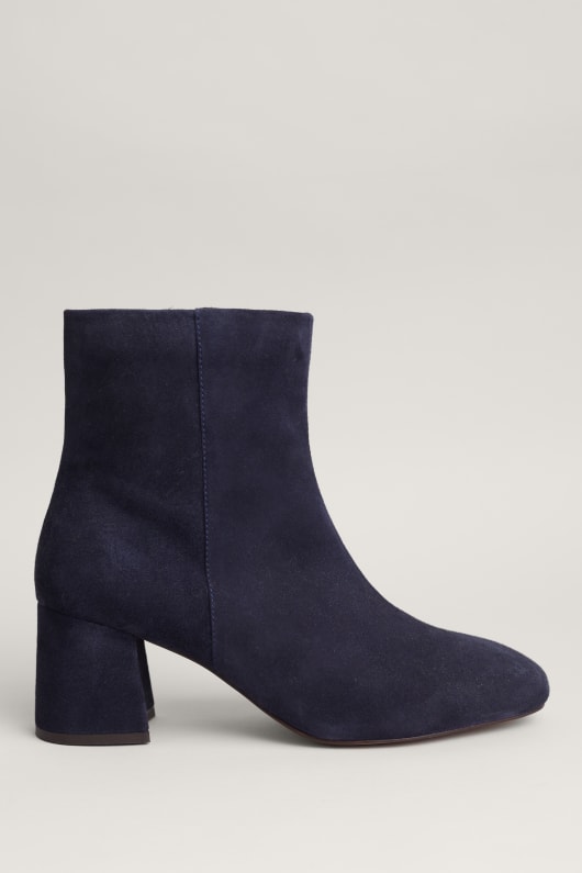 Crowberry Suede Heeled Boots Model Image