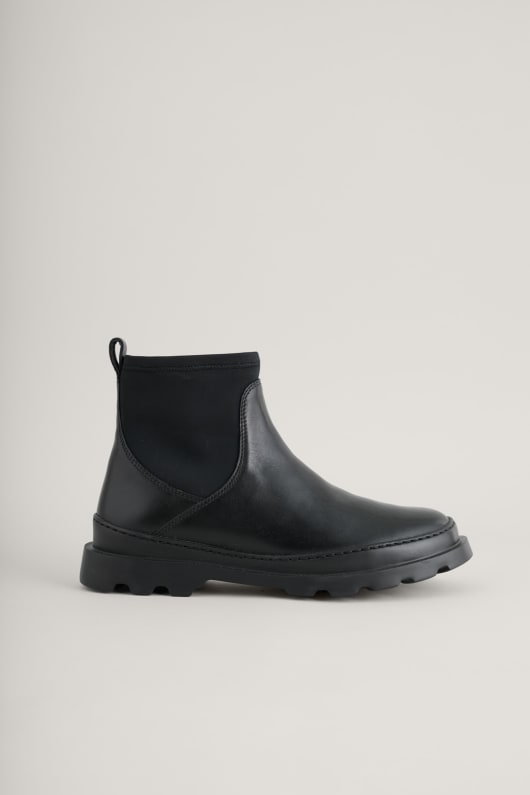 Camper Chelsea Boots Model Image