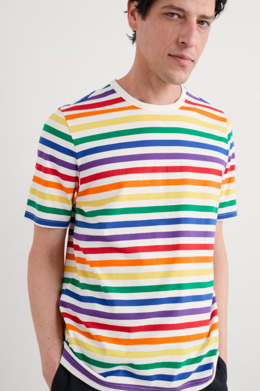 Pride Charity Regular Fit Sailor T-Shirt in GOTS-Certified Organic Cotton Model Image