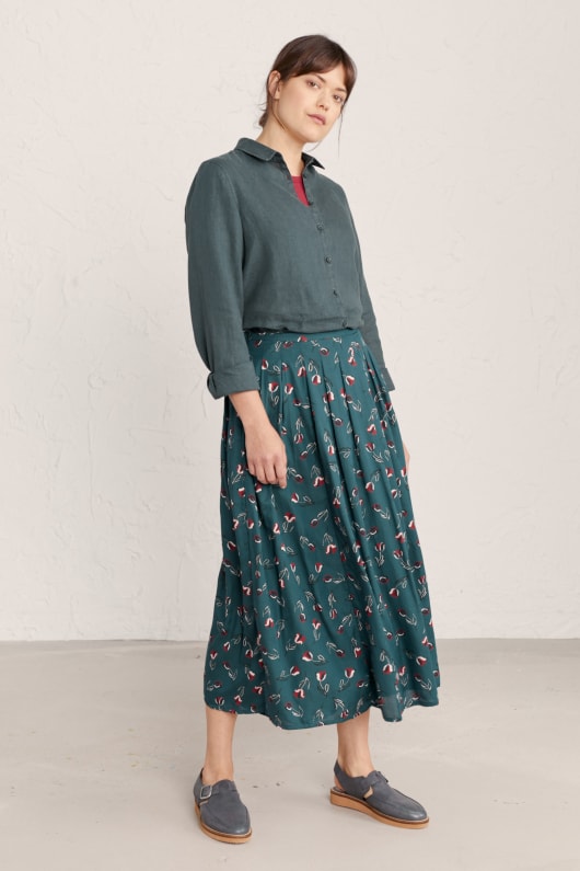 Silver Darlings Skirt Model Image