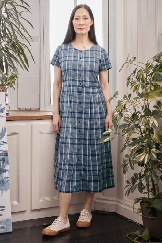 Inner Sky Short Sleeve Midi Dress Model Image
