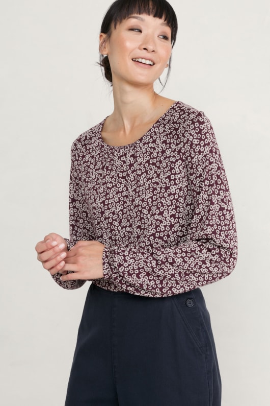 Starling Sky Jersey Top Model Image