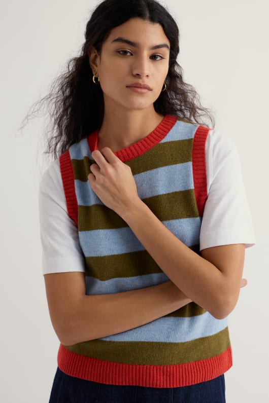 Pinwell Stripe Vest Made With Lambswool Model Image