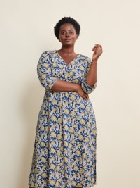 Chapelle 3/4 Sleeve Jersey Dress (GOTS) Image