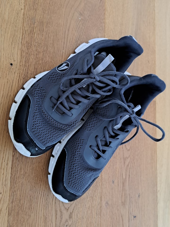 Gebrauchte Schuhe Billige Turnschuhe Herren Second Hand