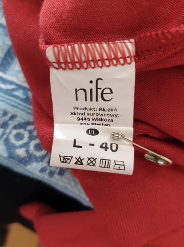 Nife Longsleeve in Rot