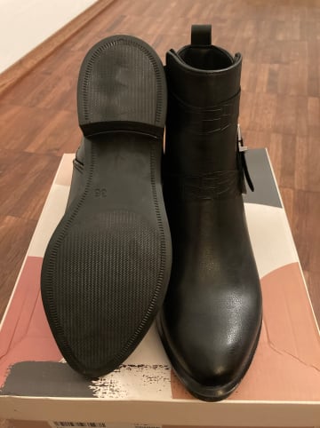 Nalaim Stiefeletten "Carlina" in Schwarz