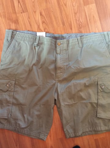 Bugatti Bermudas in Khaki