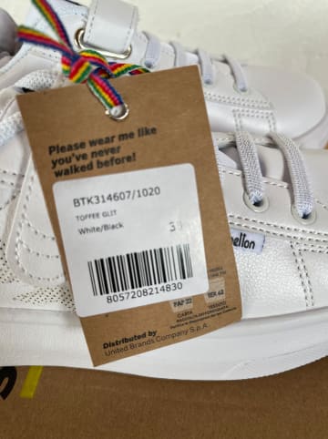 Benetton Sneakers in Weiß/ Schwarz