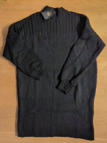 Makadamia Kleid in Schwarz