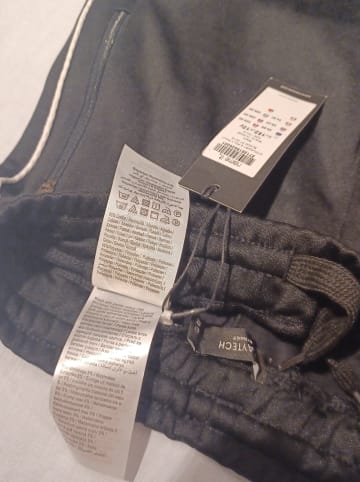 name it Stoffhose "Pukart" in Schwarz