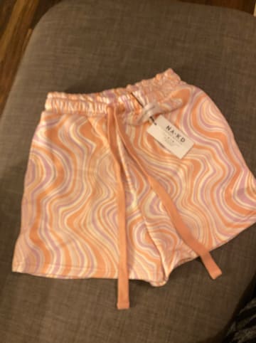 NA-KD Sweatshorts in Apricot/ Bunt