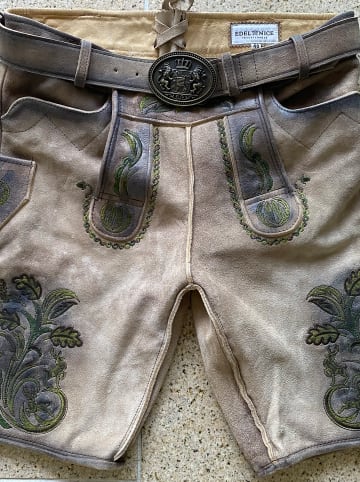 Edelnice Kurze Wildbock Lederhose Michael in natur