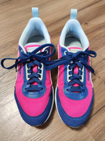 Puma Sneakers in Blau/ Pink