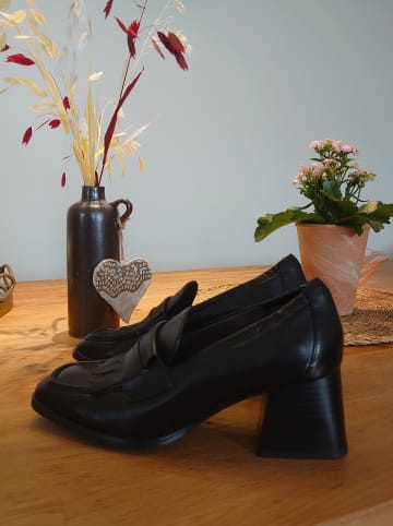 Caprice Trotteur in BLACK NAPPA