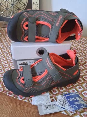 Kappa Halbsandale ⭐ "DIGGILEY" Outdoor Schuhe Trekking ⭐ Grau/ Khaki/ Koralle ⭐ sehr guter Zustand...wurden nur wenige Male getragen... minimale Gebrauchsspuren... leichte Verschmutzungen an den Sohlen " Innensohlenlänge ca. 22,3 - 22,5 cm