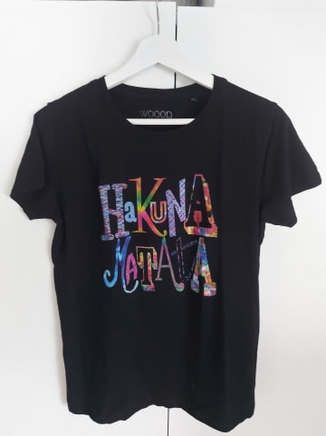 WOOOP Shirt "Hakuna Matata" in Schwarz