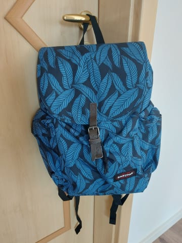 Eastpak Rucksack "Austin" in Blau - (B)34 x (H)42 x (T)11 cm