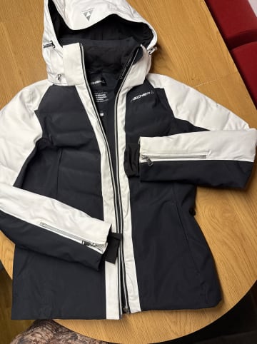 Fischer Ski-/ Snowboardjacke in Schwarz/ Weiß