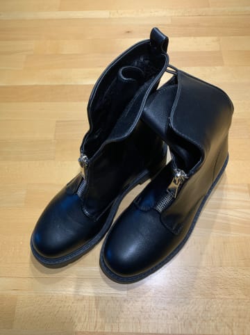 Foreverfolie Boots in Schwarz