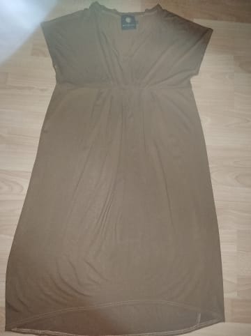 Makadamia Kleid in Camel