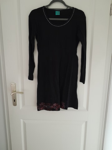 Aller Simplement Kleid in Schwarz