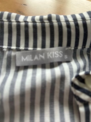 Milan Kiss Kleid in Hellblau