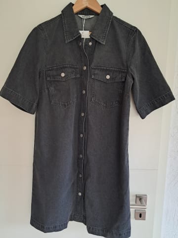 ONLY NEU Only Jeanskleid anthrazit / schwarz Gr 36 / 38