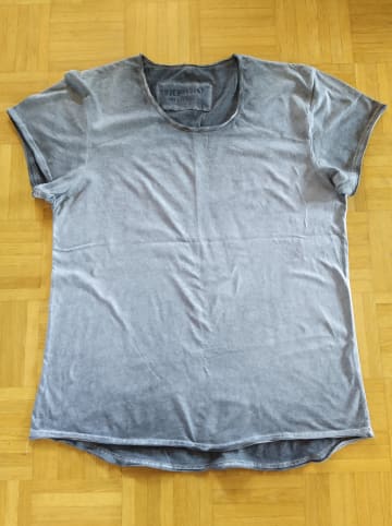 True Prodigy Shirt in Anthrazit
