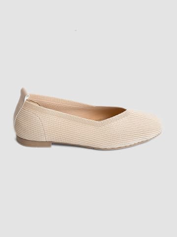 Fnuun Shoes Ballerinas in Beige