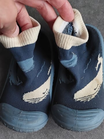 Playshoes Badeschuhe "Wal" in Dunkelblau