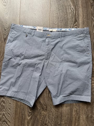 Bugatti Bermudas in Grau