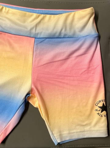 Converse Radlershorts in Gelb/ Hellblau