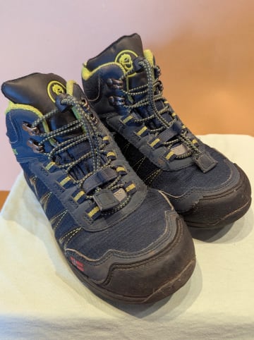 Trollkids Wanderboots "Trolltunga Hiker Mid" in Dunkelblau