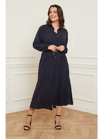 Curvy Lady Kleid in Dunkelblau