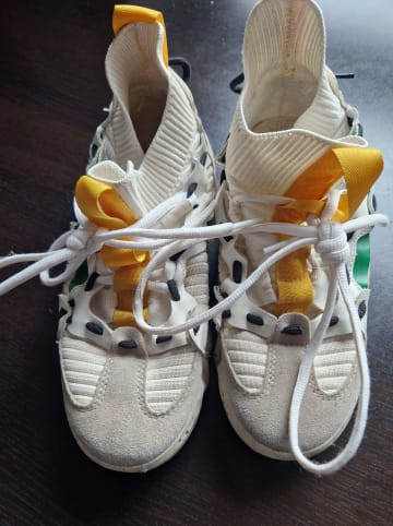 Musk Sneakers in Weiß