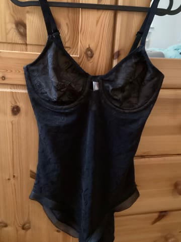 Triumph Shape-Body "Sculpting Sensation" in Schwarz