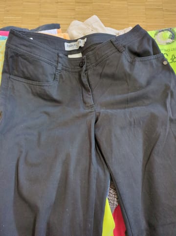 Finn Flare Stoffhose in black