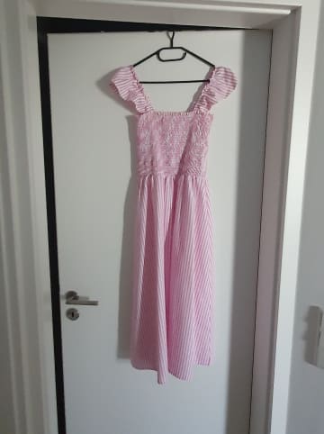 Pretty Summer Kleid in Rosa/ Weiß