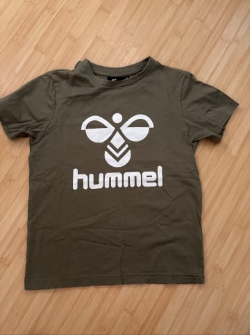 Hummel Shirt "Tres" in Oliv