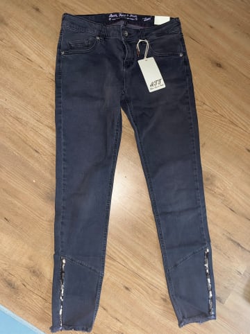 ATT Jeans Jeans in Anthrazit