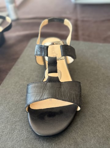 Caprice Leder-Sandaletten "Carla" in Dunkelblau